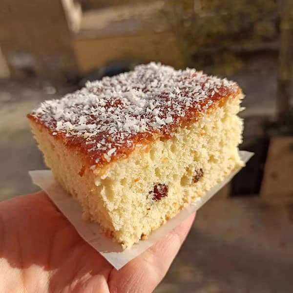 کیک نارگیلی خوشمزه 